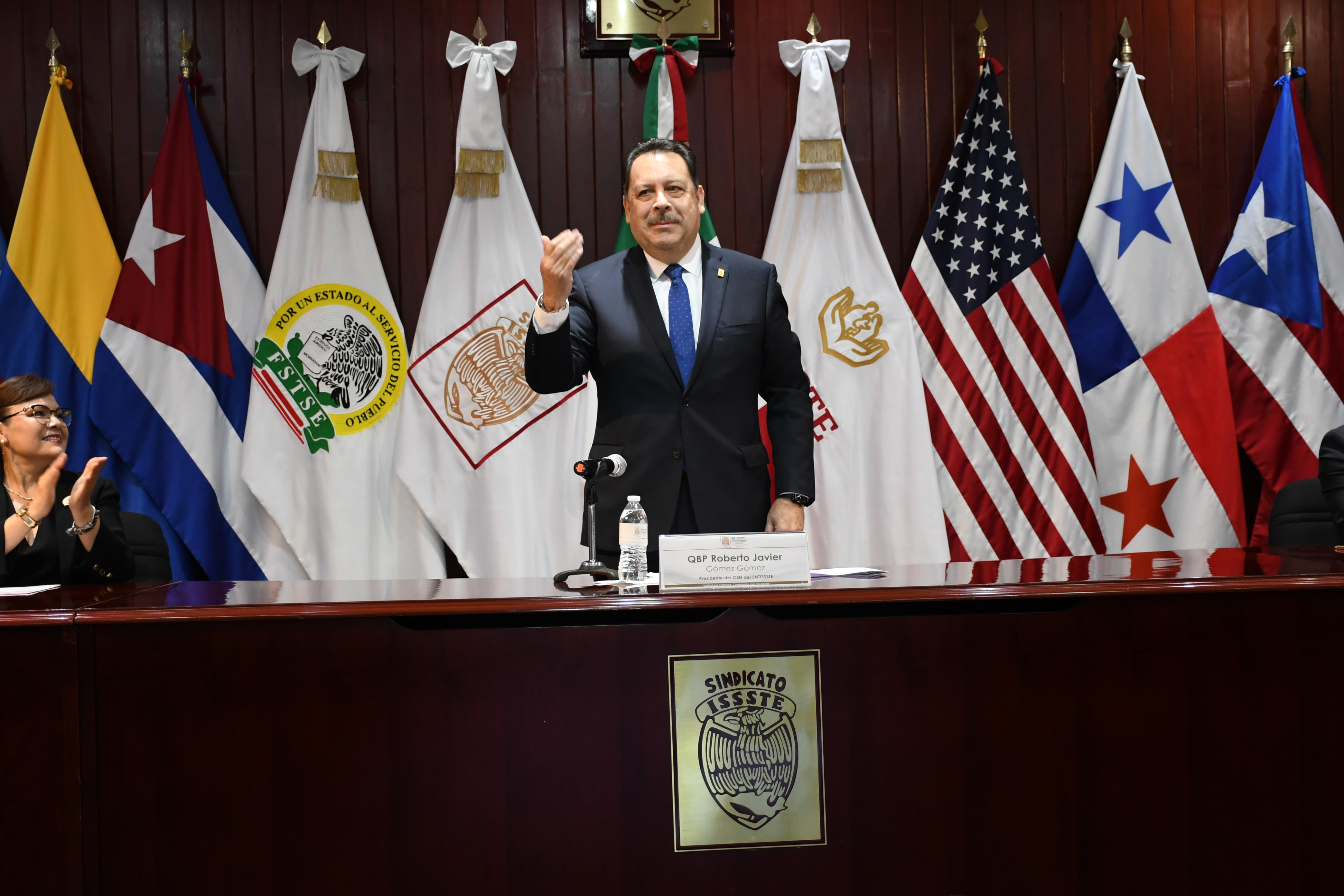 Inicio de actividades de capacitación con la Jornada Especial “La Confianza y Unidad se Construye en Equipo”